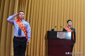 因救人被重度烧伤的派出所所长林剑，已归队！图片
