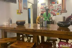 北京胡同里的烤肉小店，分量足服务好，几乎不踩雷图片