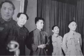 高考不小心写错名字，北大教授复查试卷激动道：破格录取！图片