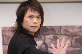 伍佰与大5岁妻子罕同框，相恋30年坚持不生娃，曾称有孩子太麻烦图片