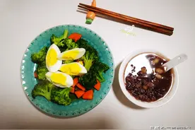 减脂早餐day160:八宝粥和杂粮粥有区别吗？怎么做更有利于减肥？图片