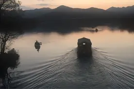 杭苏13 陪苏轼在西湖刷夜图片