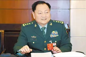 老山战役之后，张又侠谈部队提干问题，发人深省，特别讲了臧雷图片