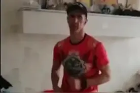 备战撒哈拉超级马拉松，俄运动员居家绕床跑完100公里图片