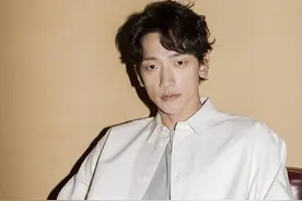 Rain金泰熙同开工，一个演电视剧一个只拍广告，事业拉开差距图片