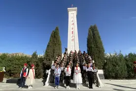 玉泉区各学校开展“烈士纪念日”致敬英烈活动图片