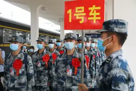 新兵来了！图片