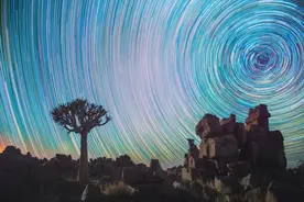 螺旋星轨下的纳米比亚沙漠这么美图片