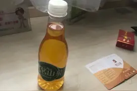 吐了！客人住宿称喝到屎尿混合“饮料”图片
