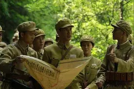 1950年1月25日，广西恭城镇土匪暴乱，李天佑派队伍平乱图片