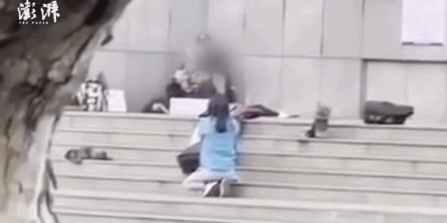 昆明劫持人质案细节披露，这个背影冲上热搜第一图片
