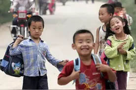 在农村推行课后服务有点难图片