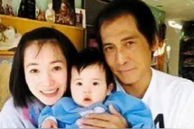 王祖贤前男友齐秦娶小24岁富婆，结婚十年如初，娇妻近照颜值高图片