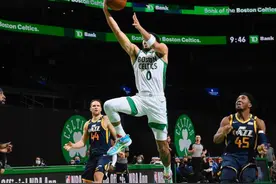 双探花合砍57分绿军仍不敌爵士图片