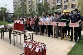 安全无小事 防范靠大家 市北区镇江路街道开展消防演练图片