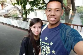 中国首位公开感染艾滋病的女大学生，自曝被黑人传染，如今怎样图片
