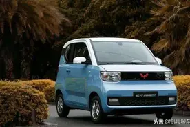 微型纯电动，4座配安全座椅接口，宝妈可以放心带宝宝出行了！图片