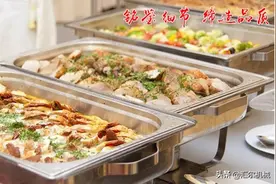 自动炒菜机是如何助力快餐店实现迅速出菜的？图片