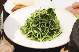 荠菜、马兰头、香椿、豆瓣儿、步鱼、河蚌！叶马上新，德明复工，杭州吃货们的春天来了！图片