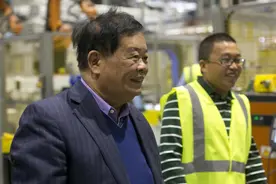 宁可关闭美国工厂，也拒绝工会加入？曹德旺：工会制度滋生懒汉图片