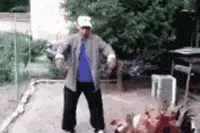 搞笑GIF：嫂子为了让大哥戒烟 使尽了她浑身招数图片