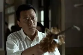 “低层次父母”才爱和娃讲大道理，“一流父母”大都这样教孩子图片
