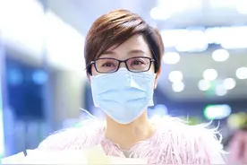 54岁陈法蓉谈婚姻：情路坎坷半生，她找到了女人最好的活法图片
