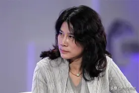 空调双雄争霸，十年稳坐第一名的格力跌落神坛，董明珠着急不？图片