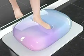 洗完澡出来不想“拖泥带水”？建议门口这样布置，美观还干净图片
