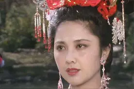鲤鱼精与蝎子精，为啥都不敢招惹女儿国国王，她背后的势力是谁？图片