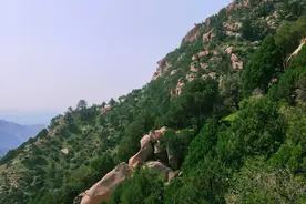 巴彦淖尔市周边的风景区:梅力更!图片