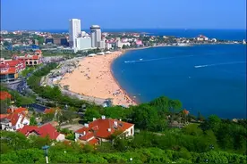红色河北  |  揭密“夏都”北戴河：毛泽东最爱和年轻人游泳图片