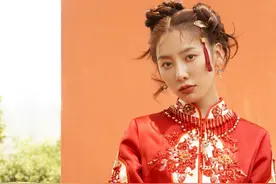 将爱情装进国画里，用气质婚照致敬经典图片
