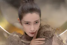 48岁李冰冰不服老，秋日巾帼大片化身女战士，眼泪妆让人移不开眼图片