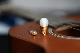 AKG K3003跌下神坛，简装小钢炮HIFIMAN RE800银能否与之一战？图片