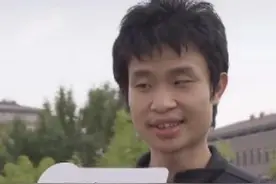 北大数学天才韦东奕相貌举止惹争议，医生解析，有可能天才都这样图片