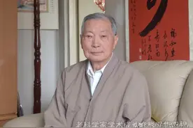王文采：尽心润桃李，倾情植物学图片