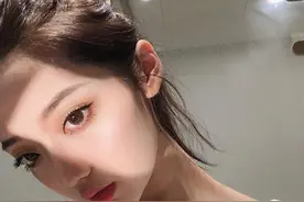 《快乐星球》小演员15岁遗憾去世，别再造谣老顽童爷爷离世了图片