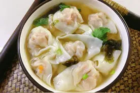馄饨这样做才好吃，汤鲜味美，一口一个，孩子吃得欢图片