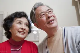 56岁老人讲述：两次搭伙过日子的经历让我害怕，再也不找老伴儿了图片