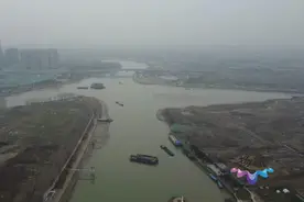 新春走基层丨芒稻船闸：老船闸人的“春运坚守”图片