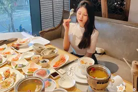 人均消费500块，穿睡衣吃自助餐？南昌“奇葩”网红店出人意料图片