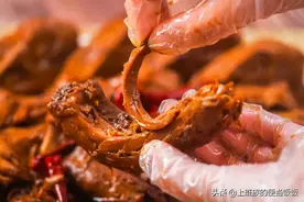 秘制周黑鸭卤味配方，只需简单2步，香到舔手指图片