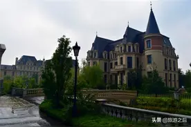 大连标志性的滨水景观，耗资50亿的水城，给你威尼斯水上的感觉图片