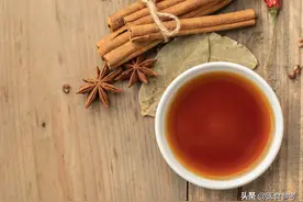 传言“喝醋能软化血管”，但这些人最好不要试图片