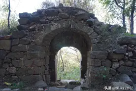 “天下第一古寨”在山东，峰峦如聚，峭壁若屏，穆桂英曾在此练兵图片