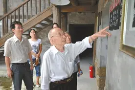 1951年，暗中帮江姐送信的渣滓洞特务被判死刑，后来怎么样了？图片