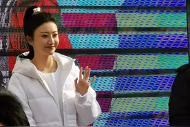景甜近照曝光，32岁因操劳被指像蔡明，因张继科现沦落拍网剧？图片