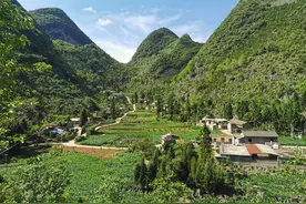贵州大山里的小山村：我们看到的是落后和艰苦，他们却很快乐图片