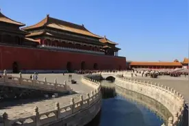 中国第一“巨蟒”, 在北京紫禁城内, 现在已经600多岁了图片